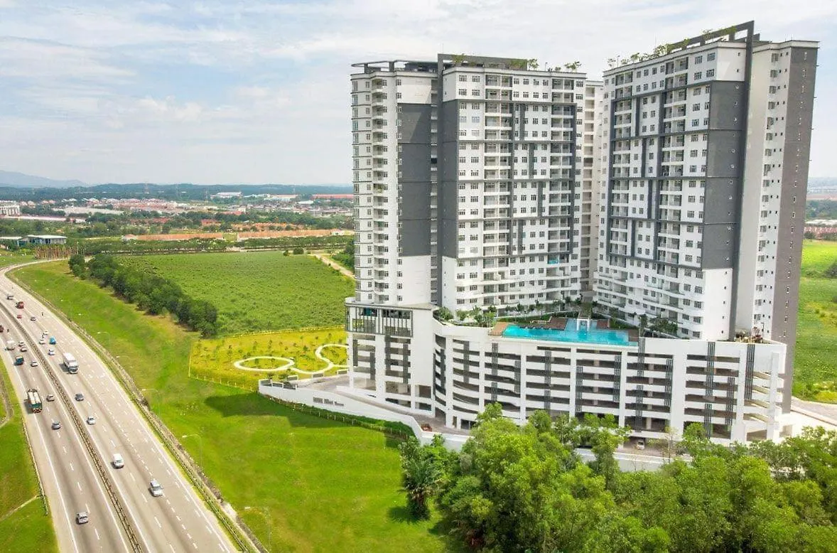 Apartment Centra Residence Holiday Family Jchome By Mwm Johor Bahru